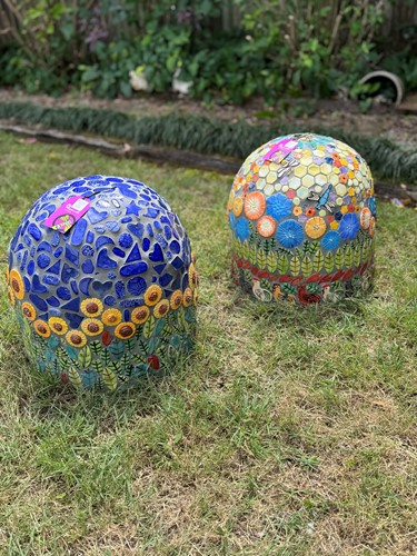 Garden Dome Seats